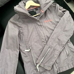 Bench windbreaker 💨